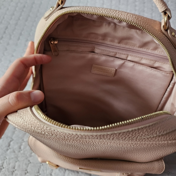 Leather Backpack - Picture 5 of 7